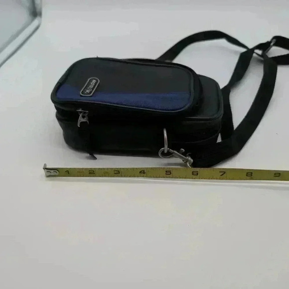 Motion Systems Blue and Black camera bag with strap - Picture 5 of 5